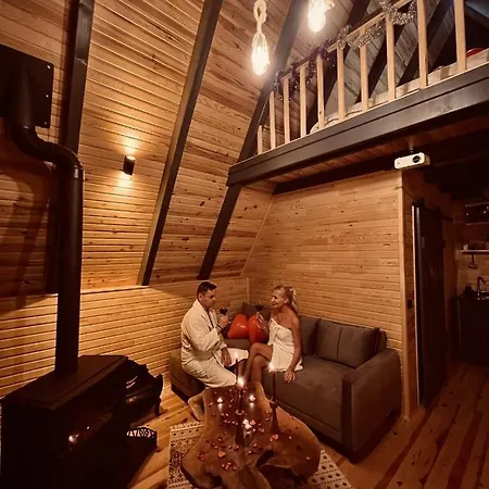 Bed & Breakfast Bungalaz Bungalov